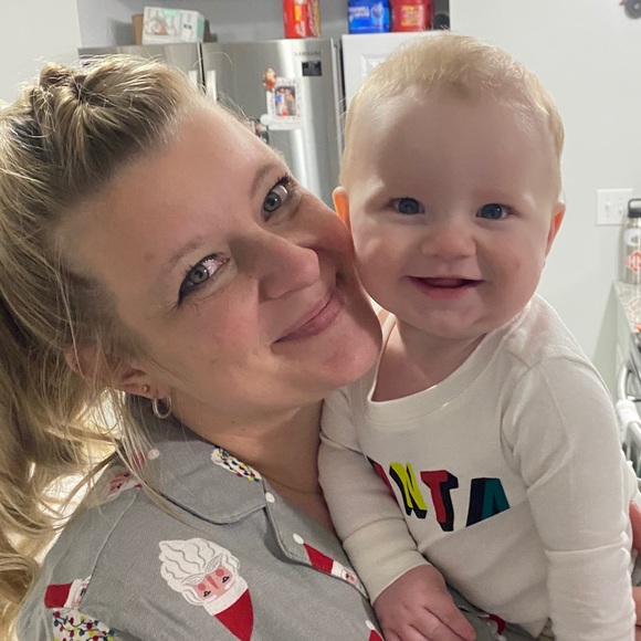 Meet your Posh Ambassador, Ashley! - Picture 6 of 6